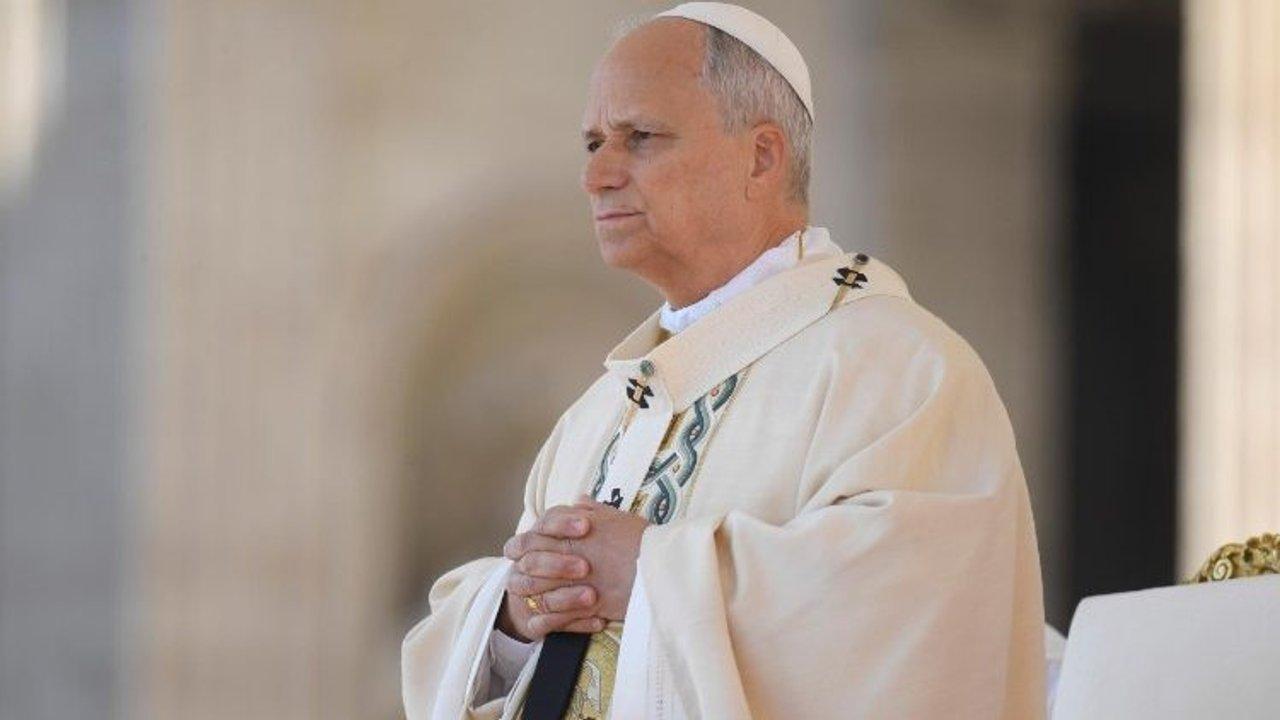 Primeros santos venezolanos- el papa Leoacuten XIV canoniza a Joseacute Gregorio Hernaacutendez y Carmen Rendiles