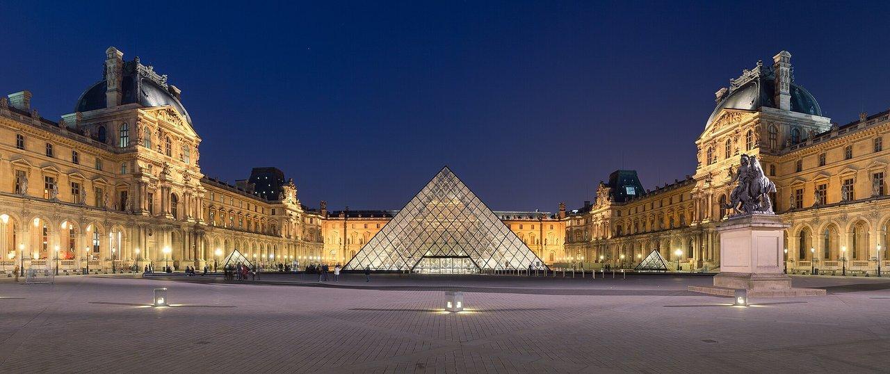 Robo de peliacutecula en el Louvre- increiacuteble atraco de 7 minutos que paralizoacute al mundo y vacioacute una sala histoacuterica