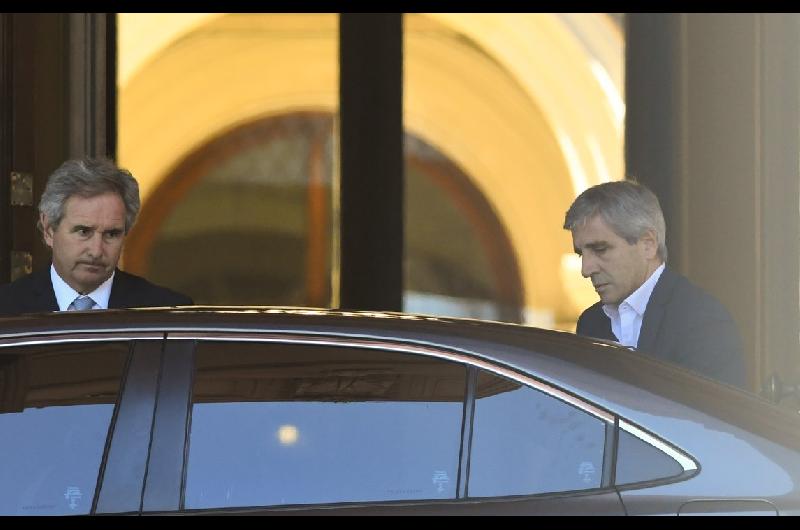 El Gobierno inicioacute negociaciones para la recompra de bonos argentinos