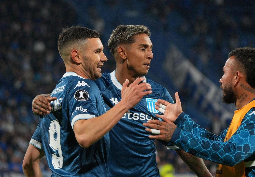 Racing visita a Flamengo en el miacutetico Maracanaacute por las semifinales de la Copa Libertadores