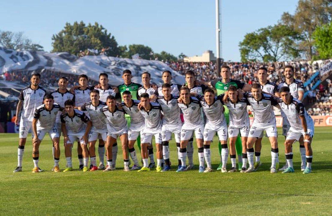Gimnasia de Mendoza apuesta a Primera- estadio renovado y claacutesico histoacuterico en 2026