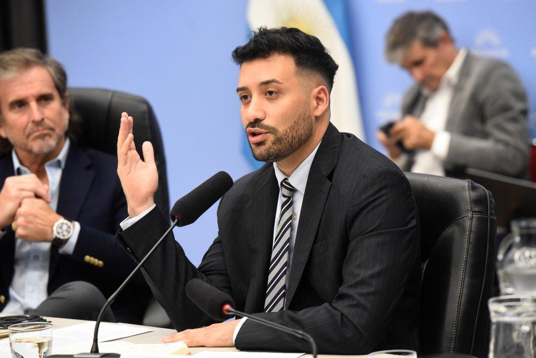 Ley Base 2 y Hojarasca 2- el paquete de diciembre del Ejecutivo y el impacto en el Congreso