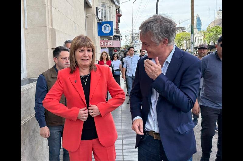 Patricia Bullrich se mostroacute con De Andreis tras el llamativo mensaje de Macri