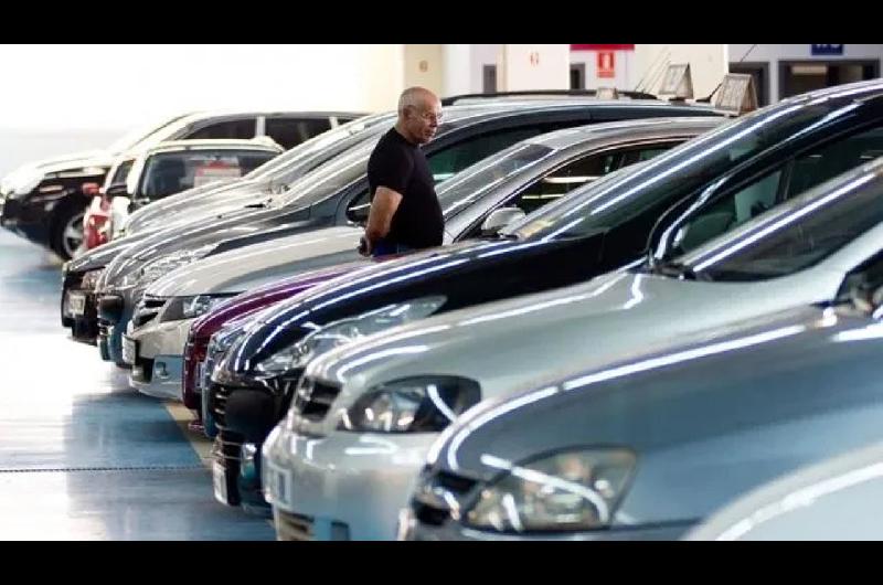 Coacutemo saber realmente cuaacutentos kiloacutemetros tiene un auto usado