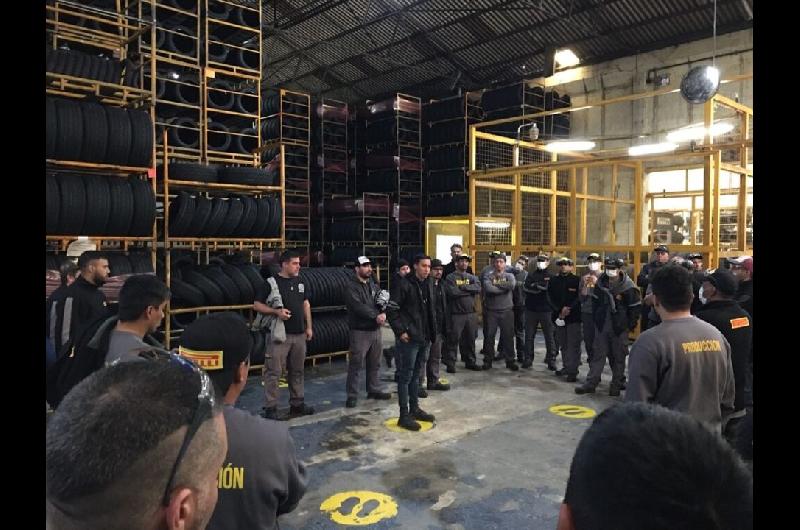 El Sindicato del Neumaacutetico realiza un paro de 24 horas
