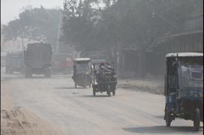 Advierten sobre la contaminacioacuten del aire en la capital de India