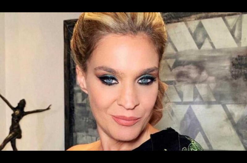 Leticia Breacutedice y los estaacutendares de belleza en la televisioacuten- ldquoLlegueacute a pesar 43 kilosrdquo