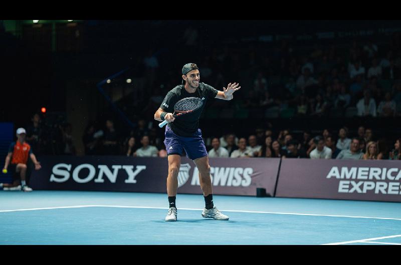 Ceruacutendolo y Etcheverry van por un lugar en los cuartos de final del ATP 500 de Viena