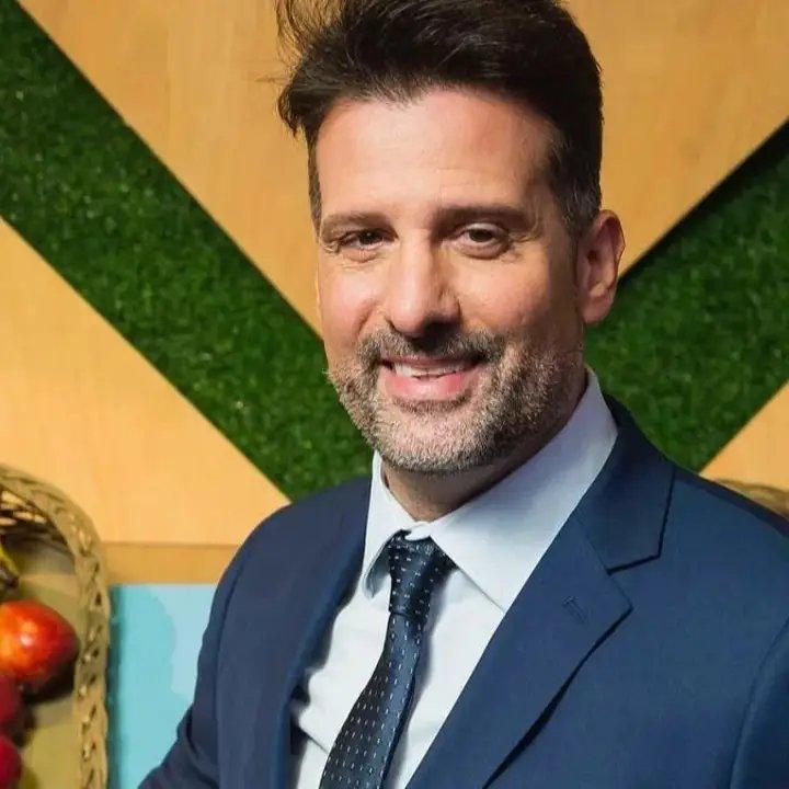 ldquoEs un premio que estaacute hecho por 30 tipos que no entienden nadardquo dijo Listorti sobre los Martiacuten Fierro