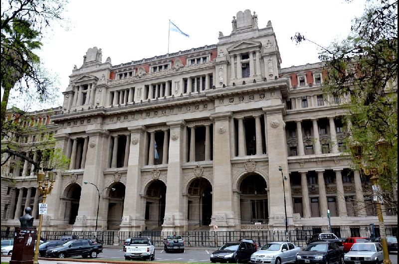 La Corte Suprema cuestionoacute las proacuterrogas extendidas de prisioacuten preventiva en causas de Lesa Humanidad