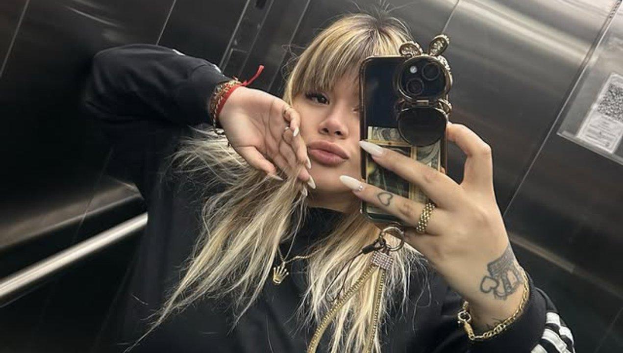 Rostro abatido y sin maquillaje- Morena Rial desde la caacutercel