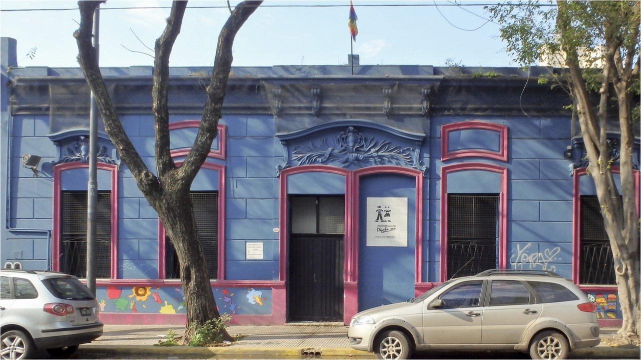 La justicia electoral ordena cambiar dos centros de votacioacuten en CABA por ldquodesprendimiento de mamposteriacuteardquo