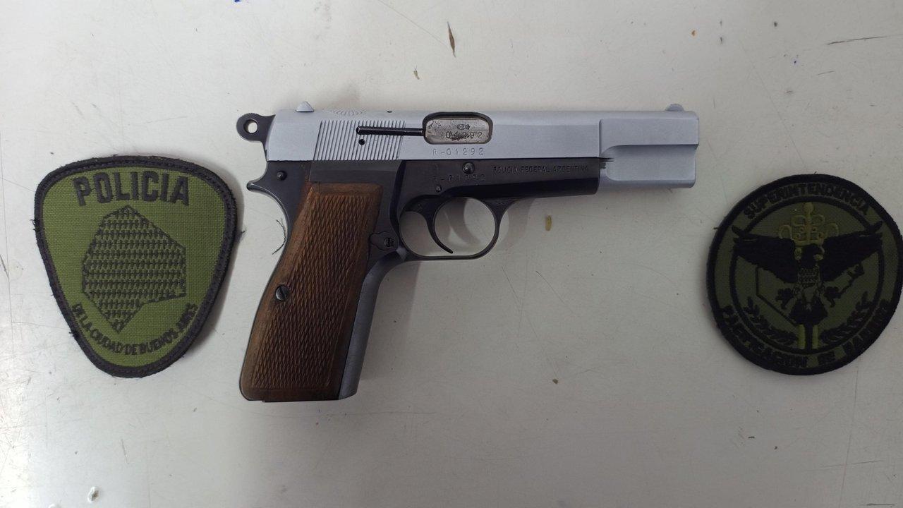La legendaria razoacuten por la que estaacute prohibido portar armas durante las elecciones
