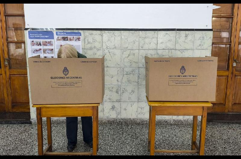 Elecciones Legislativas 2025- hasta el mediodiacutea la participacioacuten electoral fue del 23-en-porciento-