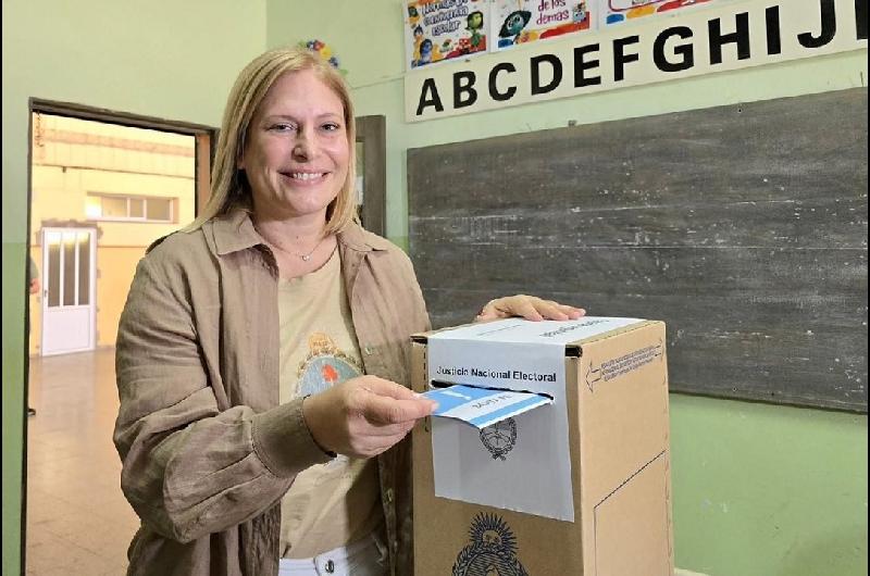 ldquoLos santafesinos hoy haremos historia y mantildeana argentina va a hablar de nosotrosrdquo aseguroacute Gisela Scaglia