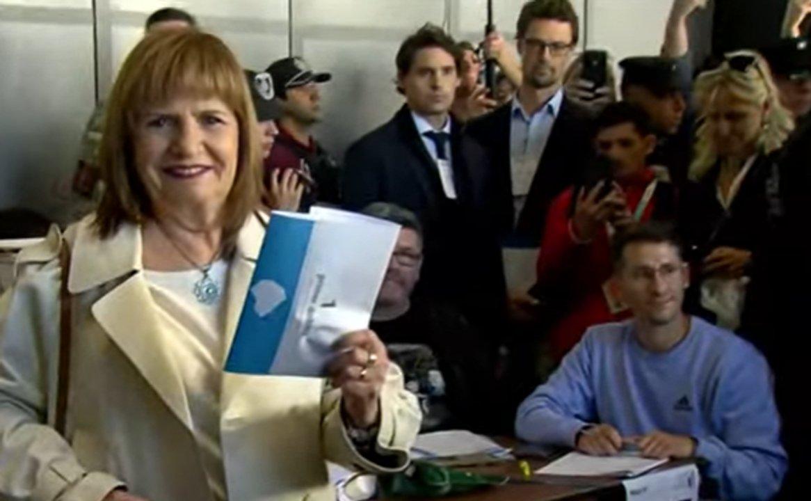 Bullrich votoacute en La Rural y dio un panorama sobre el post eleccioacuten- ldquoEl lunes va a ser igual que el viernesrdquo