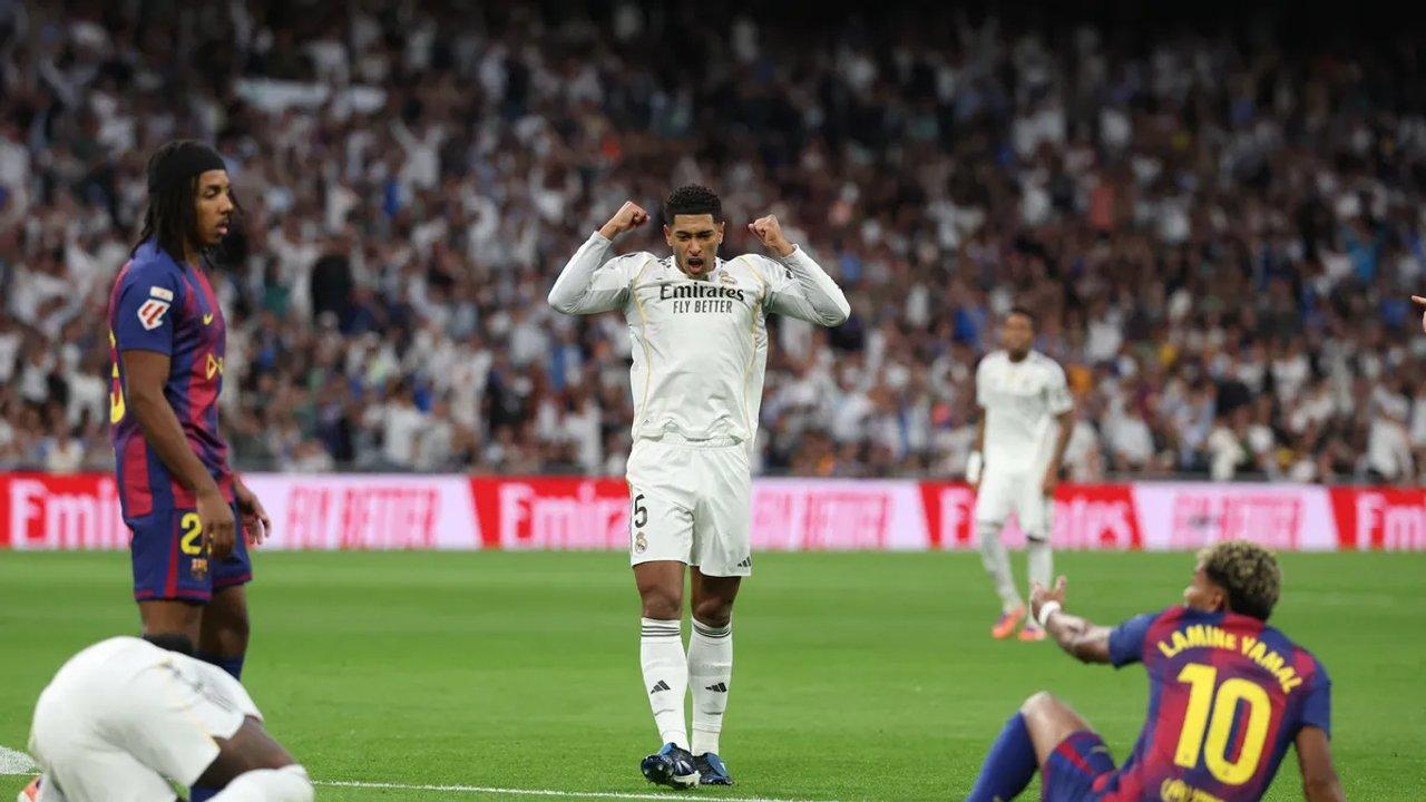 El Real Madrid se quedoacute con El Claacutesico en el Santiago Bernabeacuteu