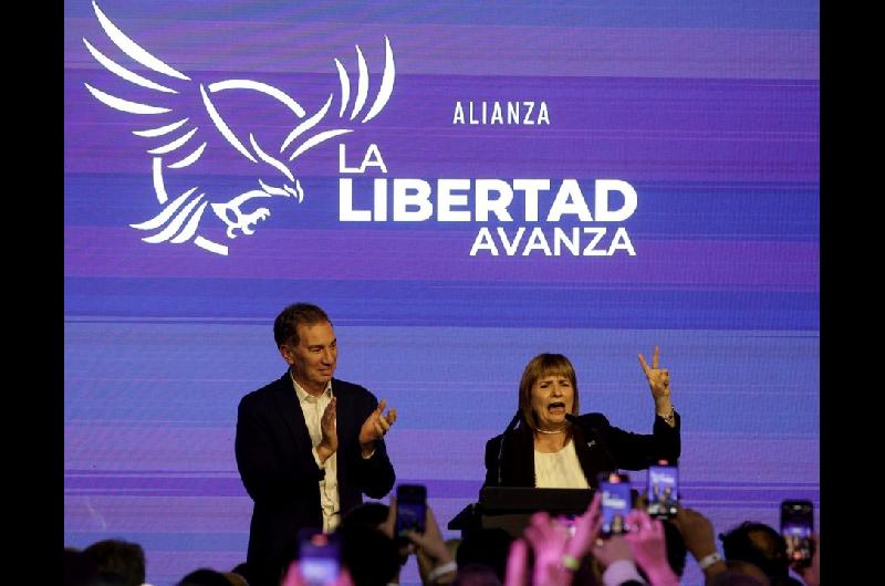 Patricia Bullrich- ldquoVamos a tener los brazos abiertos para construir las mayoriacuteas