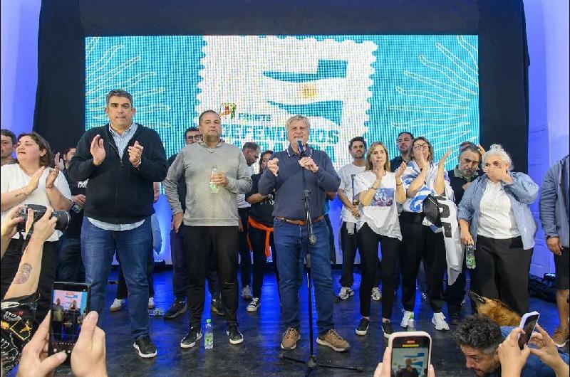 El gobernador de La Pampa sostuvo que quieren ldquovivir con dignidadrdquo tras la victoria oficialista