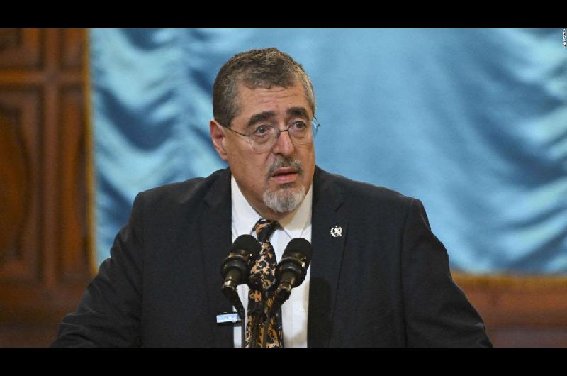 El presidente de Guatemala denuncioacute un intento de golpe de Estado 