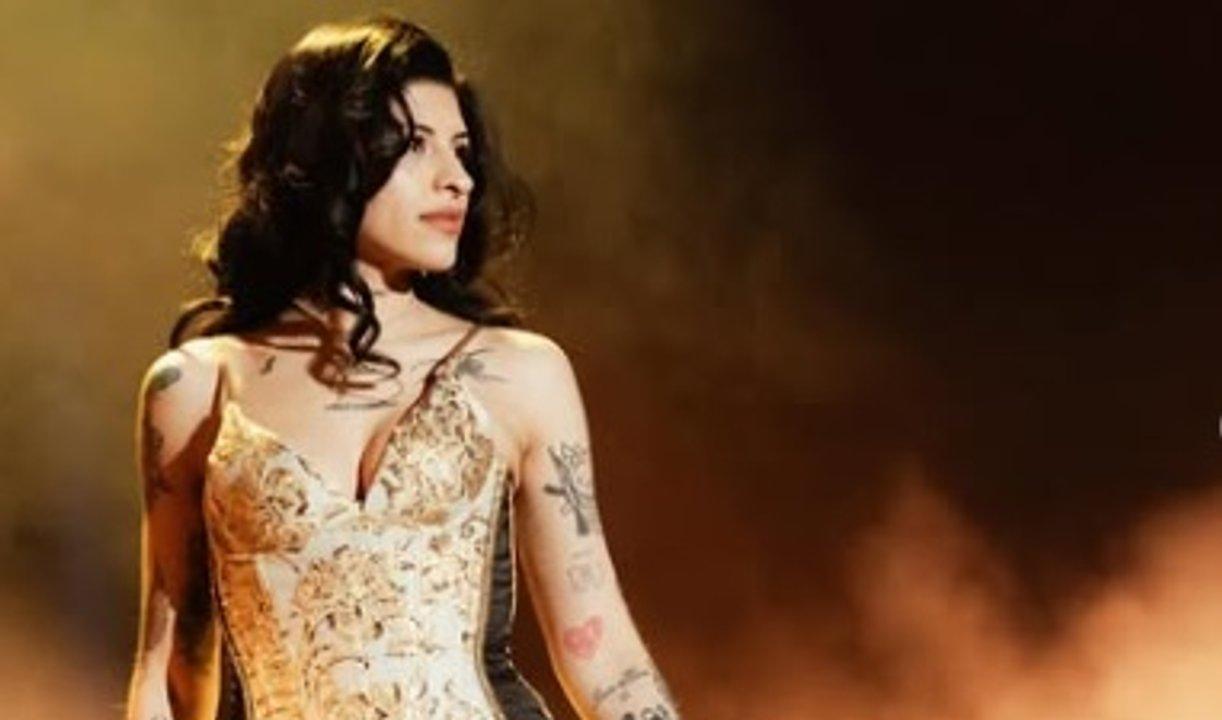 Cazzu furiosa con su ex Christian Nodal- ldquoEs un descaradordquo