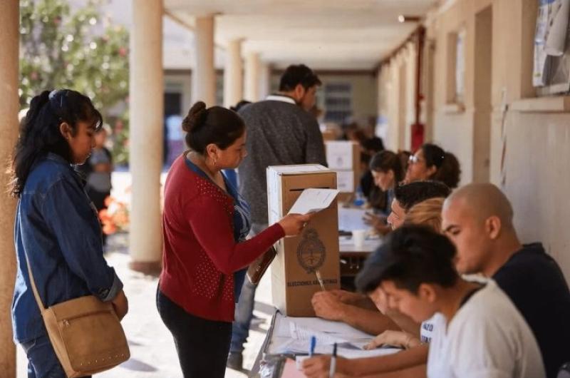 Pierde Provincias Unidas con LLA la interna del PJ casi empatada y el FITU hace una buena eleccioacuten