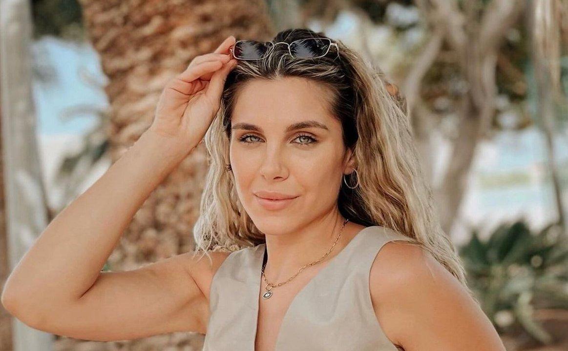 Ivana Icardi le dedicoacute un peculiar saludo a su sobrina Isabella- ldquoLos papaacutes y mamaacutes se separanrdquo