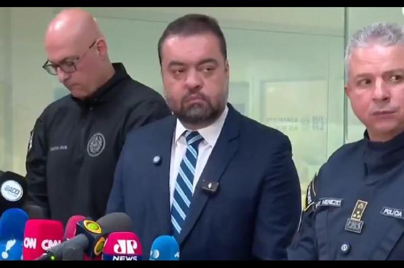 Gobernador Castro dijo que ldquoRiacuteo estaacute solordquo en operativo contra Comando Vermelho y criticoacute al gobierno federal