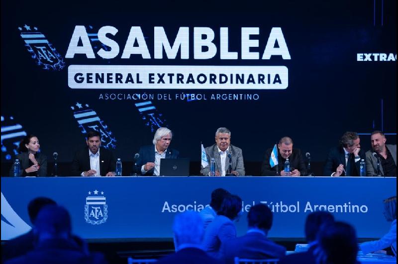 AFA aproboacute la creacioacuten de la ldquoUnAFArdquo la universidad destinada a dirigentes futbolistas y aacuterbitros