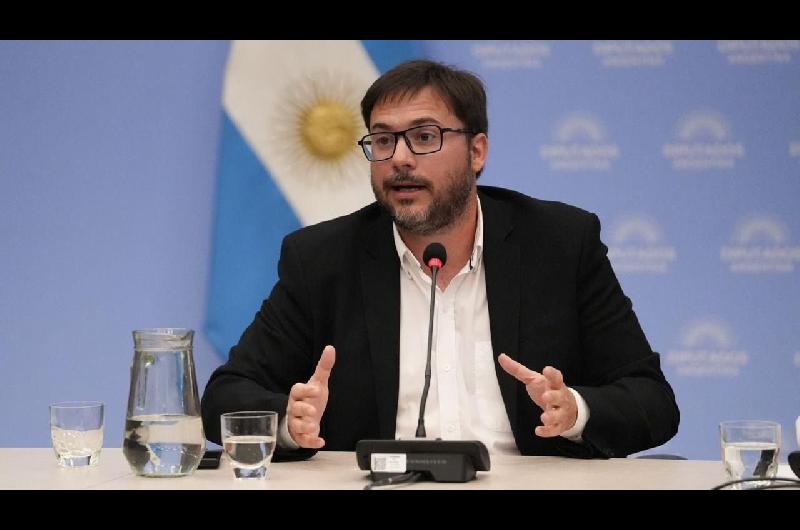 Agost Carrentildeo dice que la Comisioacuten Investigadora de Libra comenzoacute a ldquotener resultadosrdquo