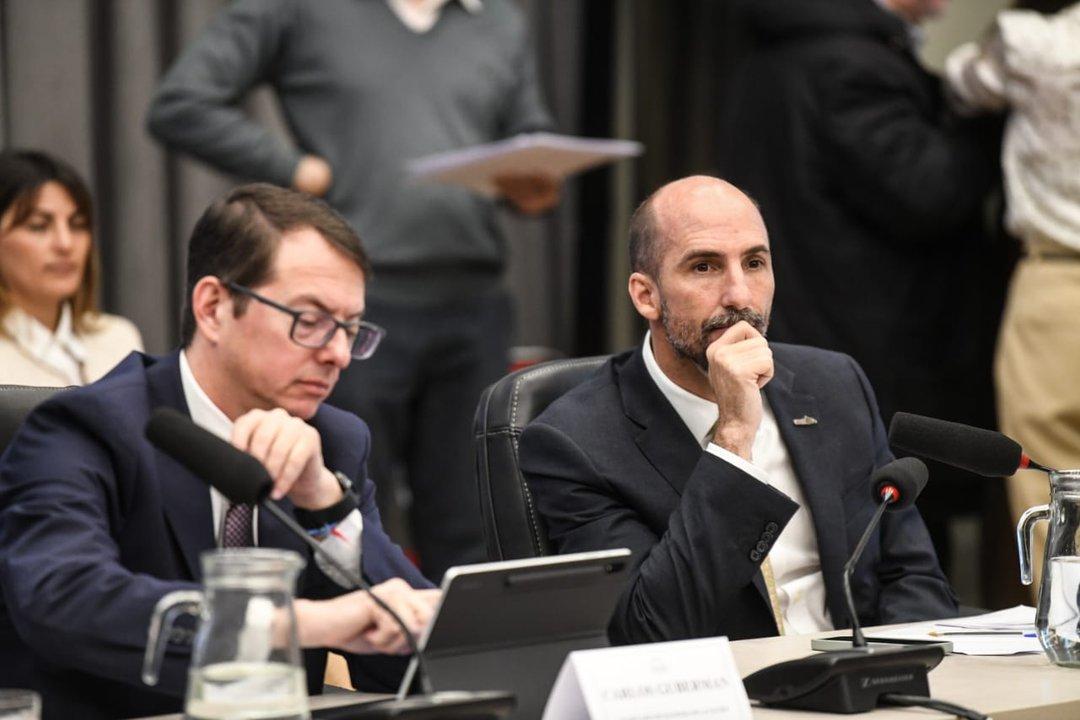 Guberman insiste en sostener superaacutevit en el Presupuesto 2026 pero abre diaacutelogo con la oposicioacuten