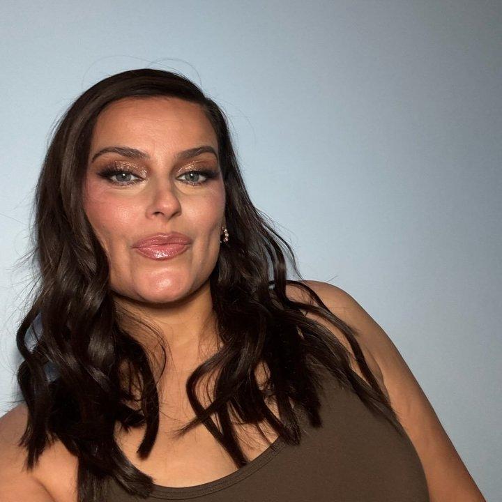 Tras las criacuteticas sobre su cuerpo Nelly Furtado tomoacute una draacutestica decisioacuten- ldquoAlejarme por tiempo indefinidordquo