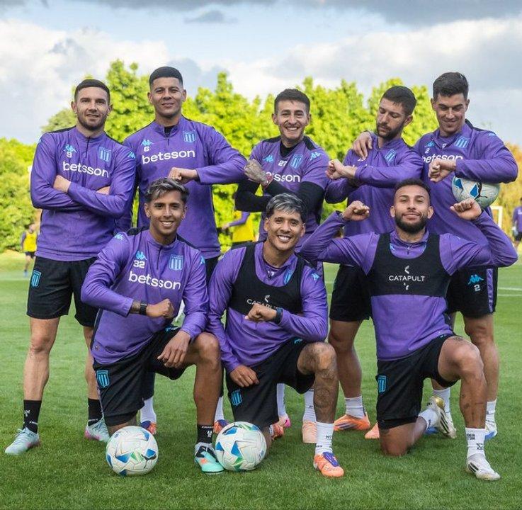 Los once titulares en Racing para buscar el pase a la final de la Copa Libertadores ante Flamengo