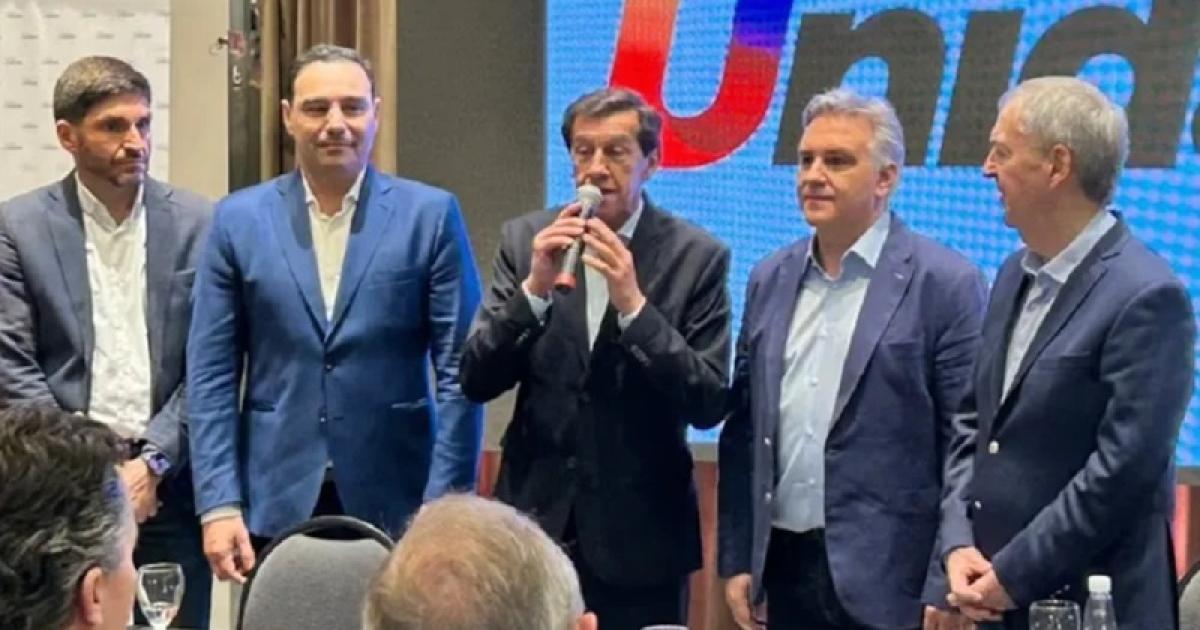 El gobernador Sadir participaraacute del encuentro con el Presidente Milei 