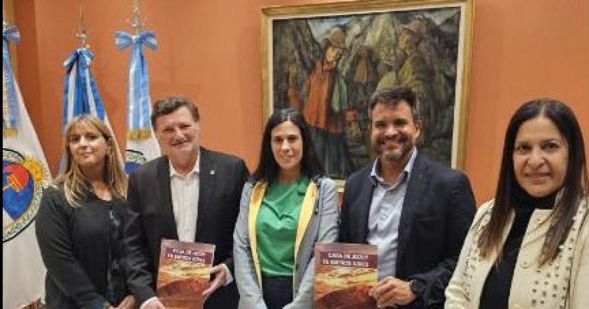Convenio para implementar en Jujuy el sistema argentino de calidad turiacutestica