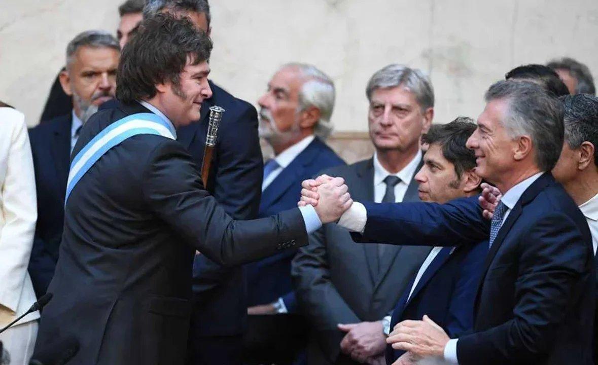 Javier Milei recibe a Mauricio Macri en Olivos en medio de la reformulacioacuten del Gabinete