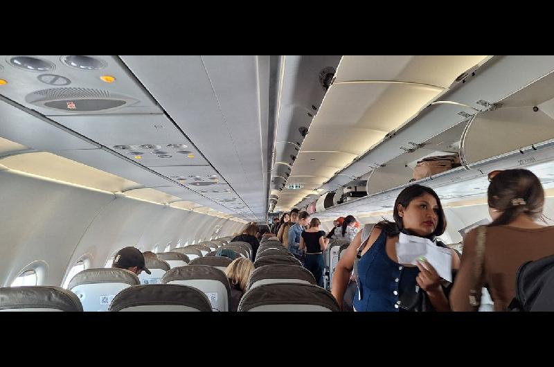 Aeroliacuteneas Latinoamericanas aumentaron un 53-en-porciento- el traacutefico de pasajeros en septiembre