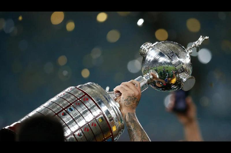 Cuaacutendo se juega la final de la Copa Libertadores 2025- diacutea horario y sede de Palmeiras vs Flamengo