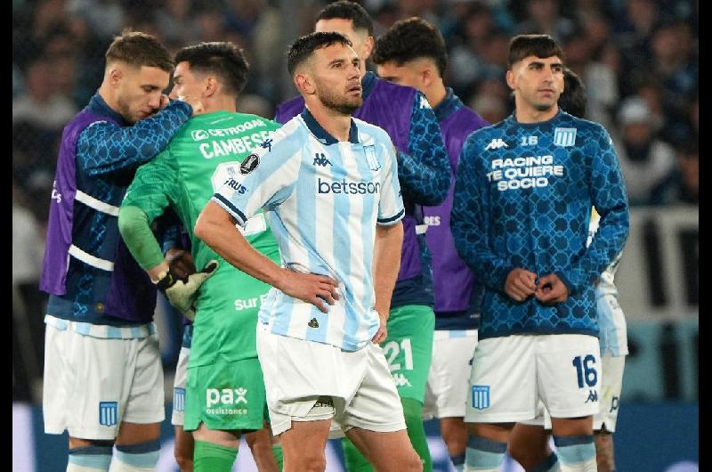 El ldquoatribuladordquo de Maravilla Martiacutenez tras la eliminacioacuten de Racing y la explicacioacuten biacuteblica de su mensaje