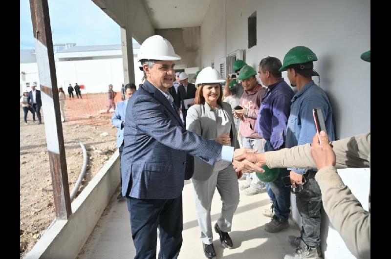 El PRO apuesta a mostrar gestioacuten y ldquovolver a las fuentesrdquo para frenar la ola violeta en la Ciudad
