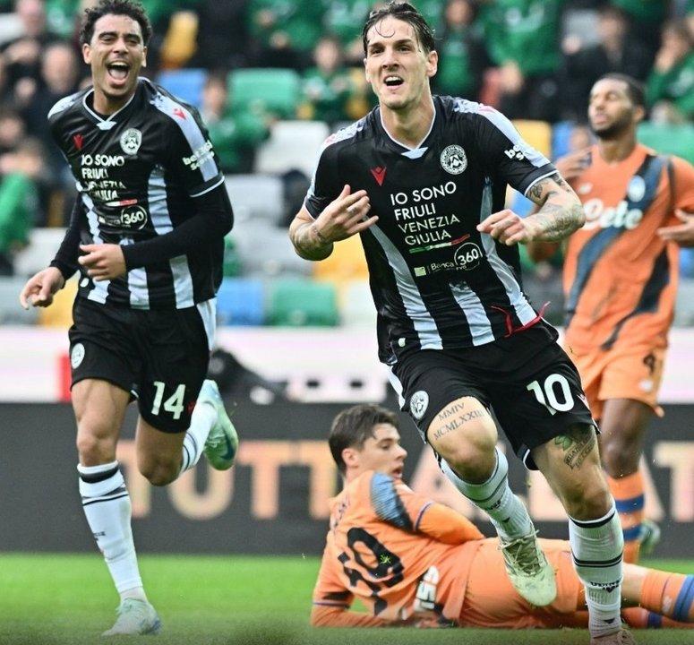 Udinese vencioacute a Atalanta y le sacoacute el invicto en la Serie A