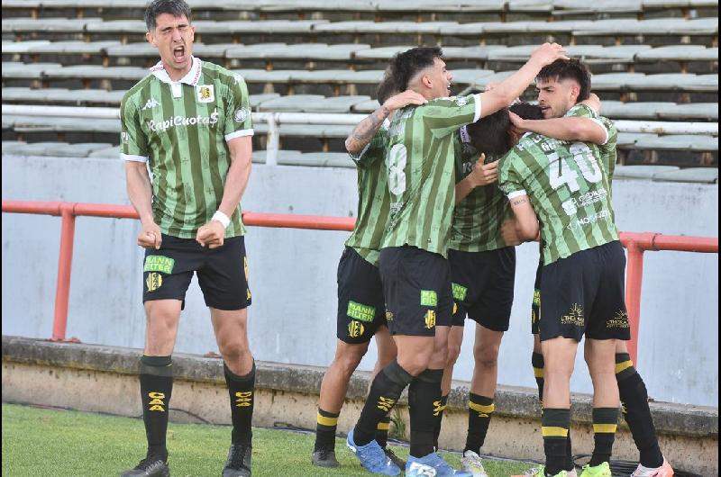 Aldosivi goleoacute a Independiente Rivadavia en el Torneo Clausura