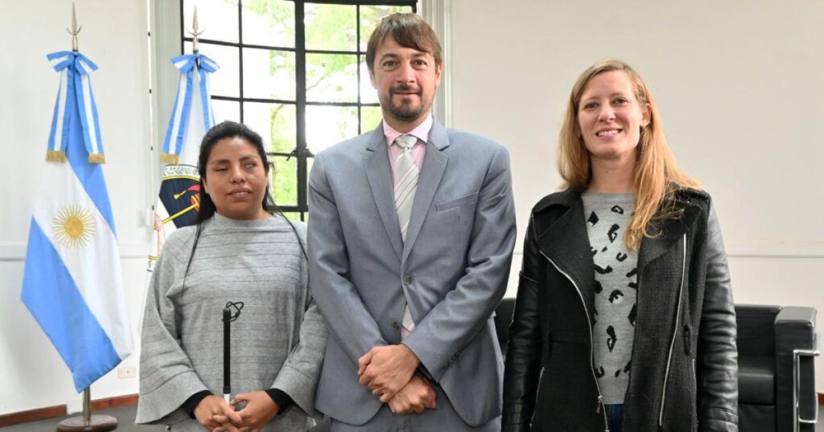 Generan redes de apoyo para familias y cuidadores de personas con discapacidad