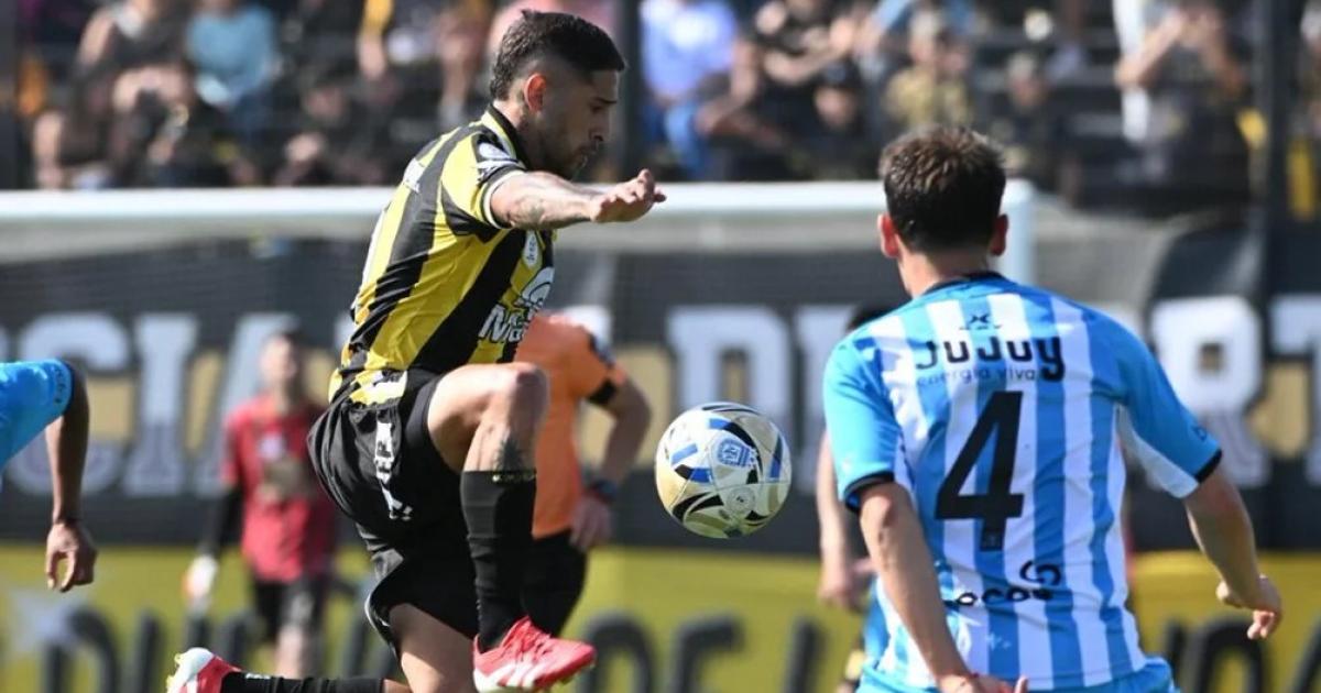 Gimnasia no pudo cambiar la historia y se despidioacute del Reducido