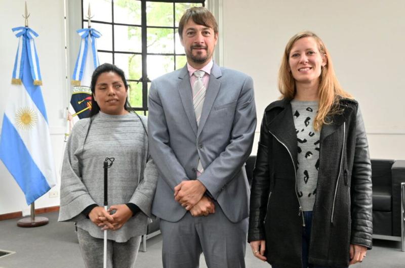 Generan redes de apoyo para familias y cuidadores de personas con discapacidad