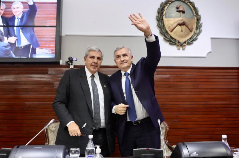 Nadie acusa el golpe pero todos se siguen pegando entre ellos