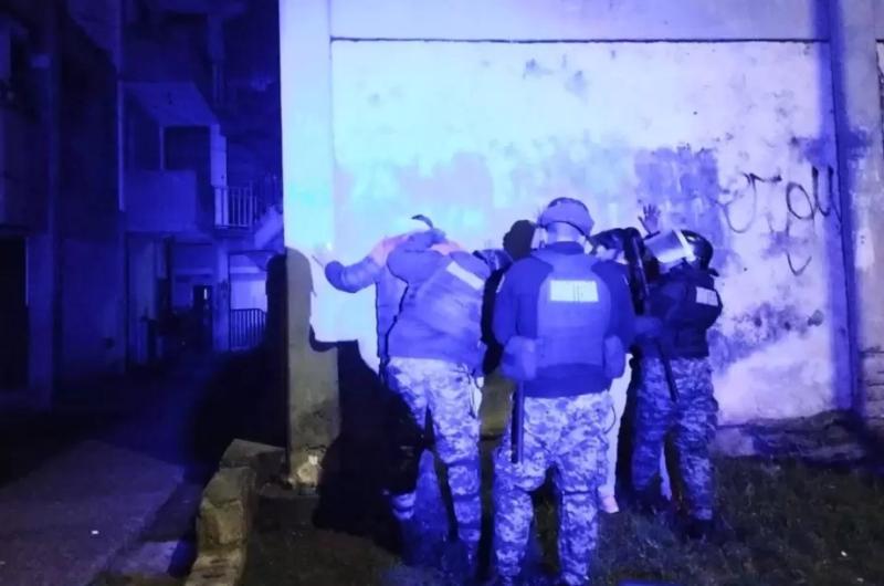 Detuvieron a una pareja con cocaiacutena en Barrio Cuyaya