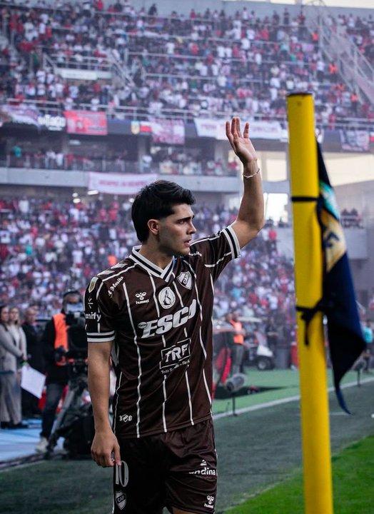 Coacutemo ver en vivo Platense vs Sarmiento de Juniacuten- horario y formaciones