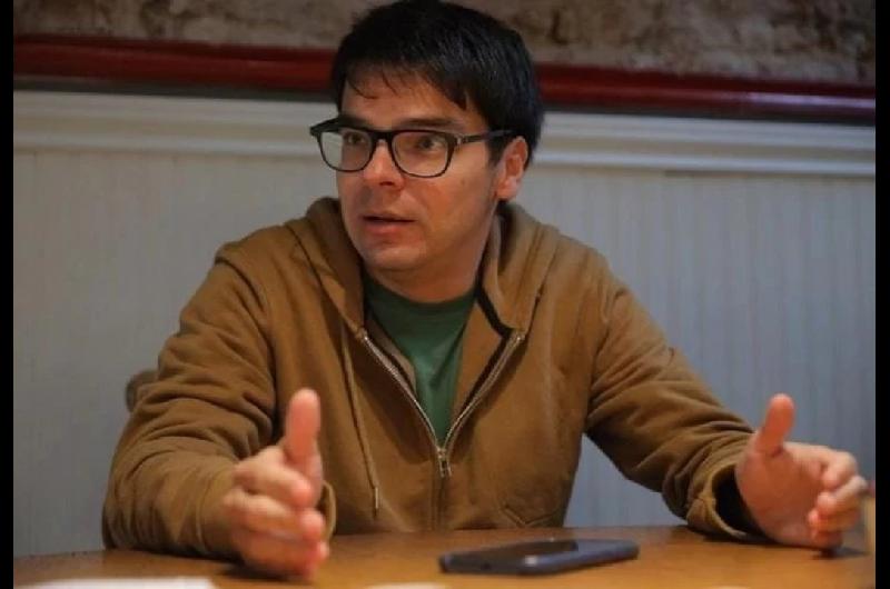 Dariacuteo Nieto cuestionoacute que Adorni y Santilli no asuman y respaldoacute a Macri en sus criacuteticas al Gobierno 