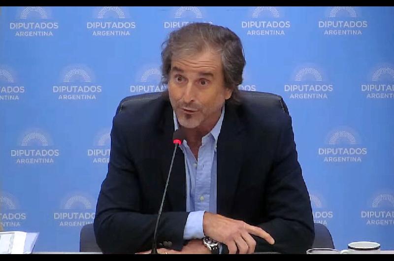 Presupuesto 2026- LLA rompioacute el 20-20 y logroacute dictamen con voto doble de Benegas Lynch y el apoyo de PRO y UCR